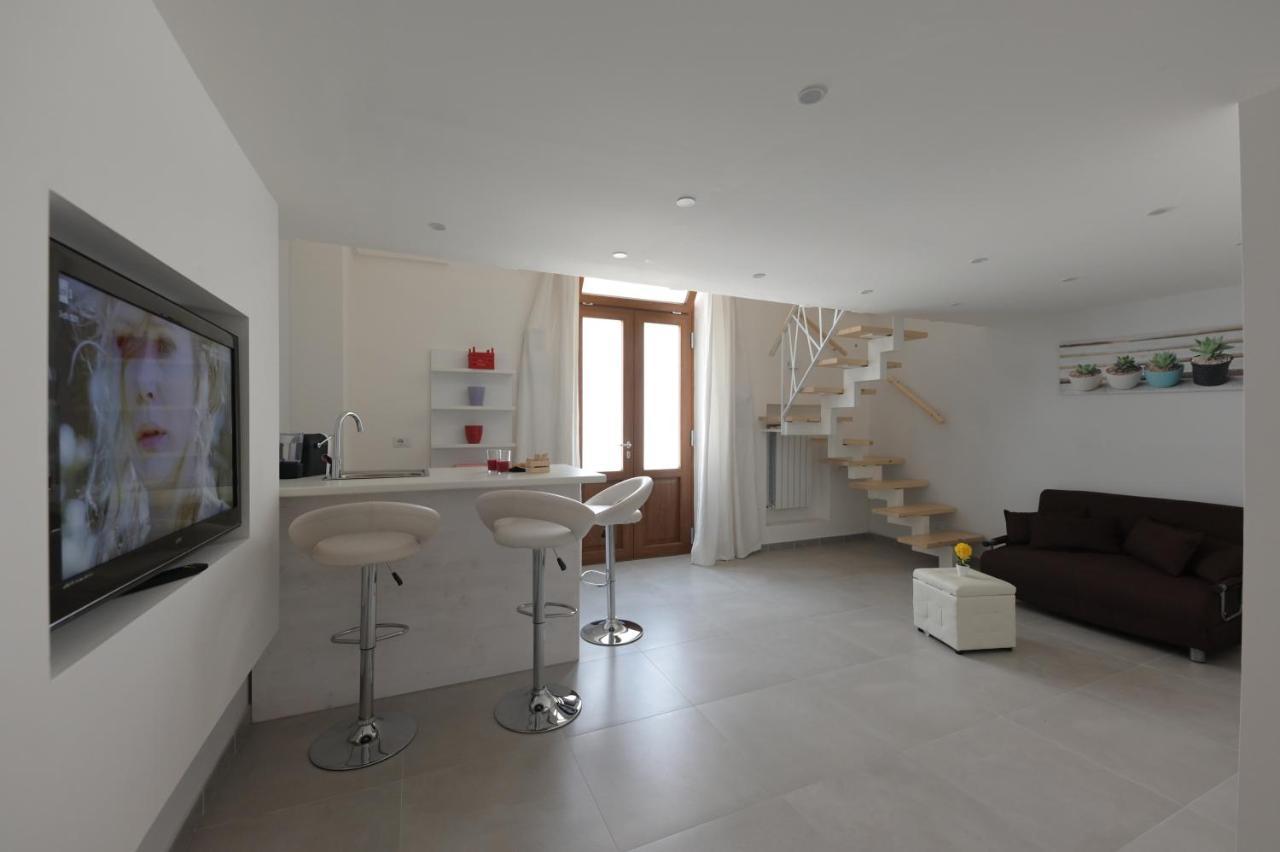 Bed Casa Vacanza Via Gallipoli - Corte Bari ブリンディジ エクステリア 写真